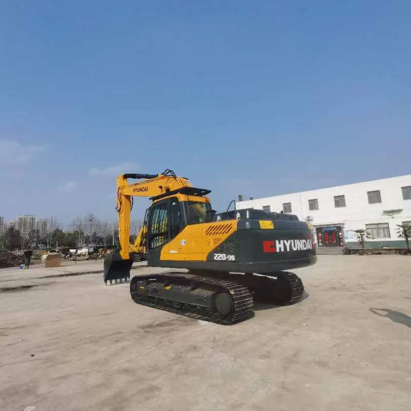 HYUNDAI R220LC-9S - Багер гасеничар: слика 1 HYUNDAI R220LC-9S - Багер гасеничар: слика 1