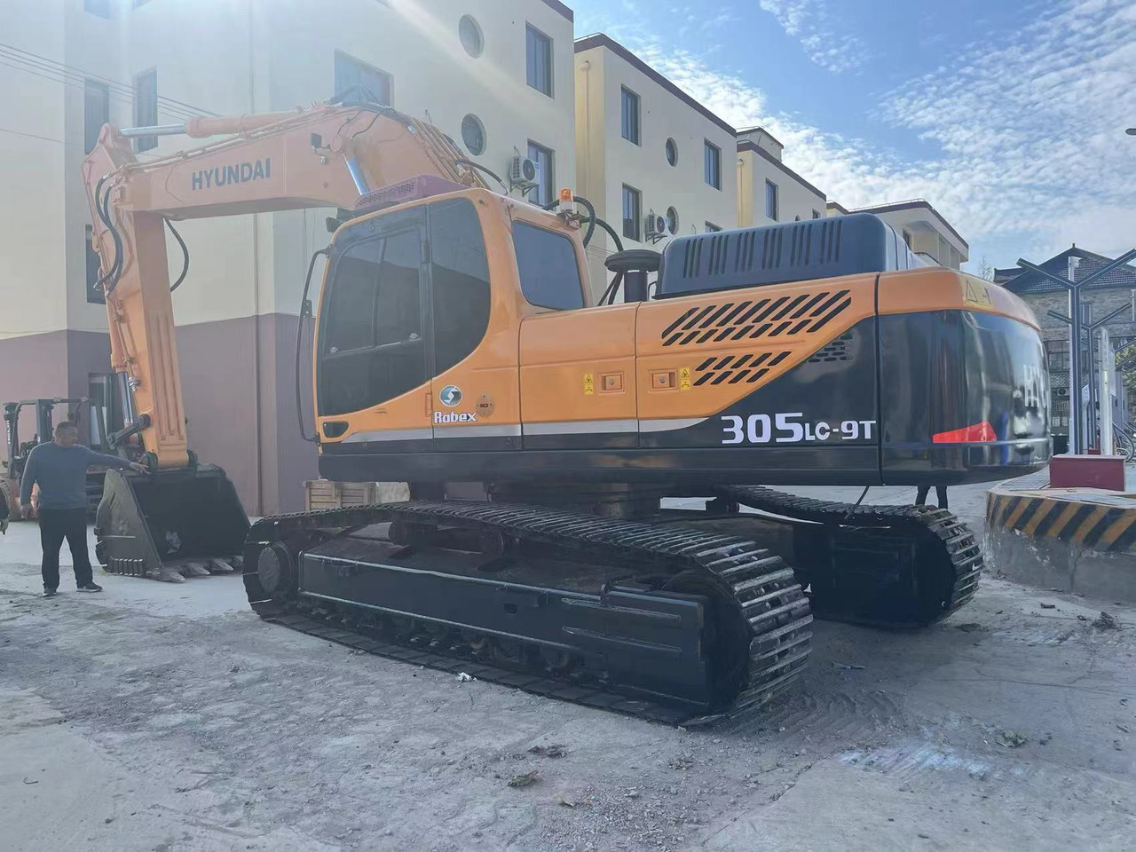 Багер гасеничар Hyundai 305: слика 9 Багер гасеничар Hyundai 305: слика 9