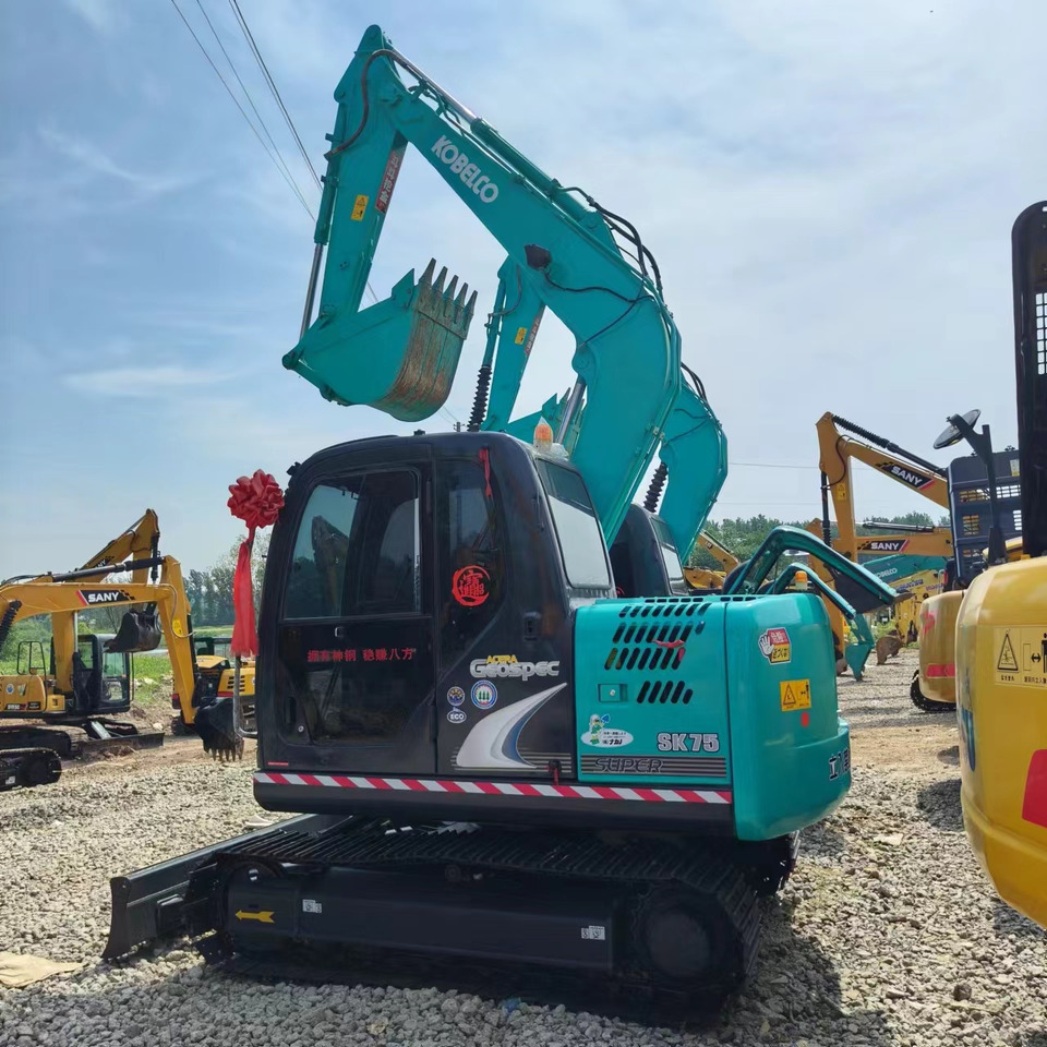 KOBELCO SK75-8 - Багер гасеничар: слика 2 KOBELCO SK75-8 - Багер гасеничар: слика 2