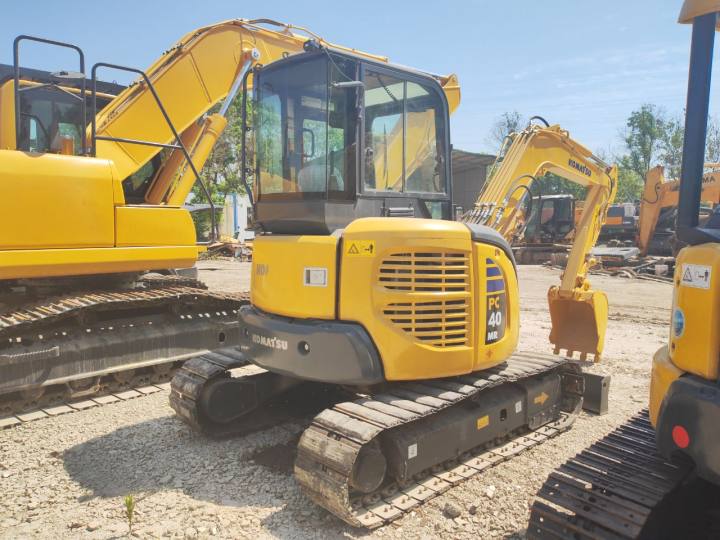 KOMATSU PC40 - Мини багер: слика 5 KOMATSU PC40 - Мини багер: слика 5
