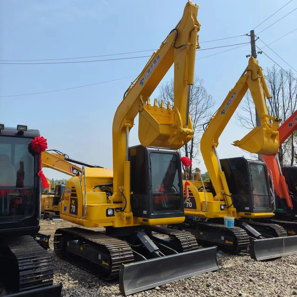 KOMATSU PC70-8 - Багер гасеничар: слика 1 KOMATSU PC70-8 - Багер гасеничар: слика 1