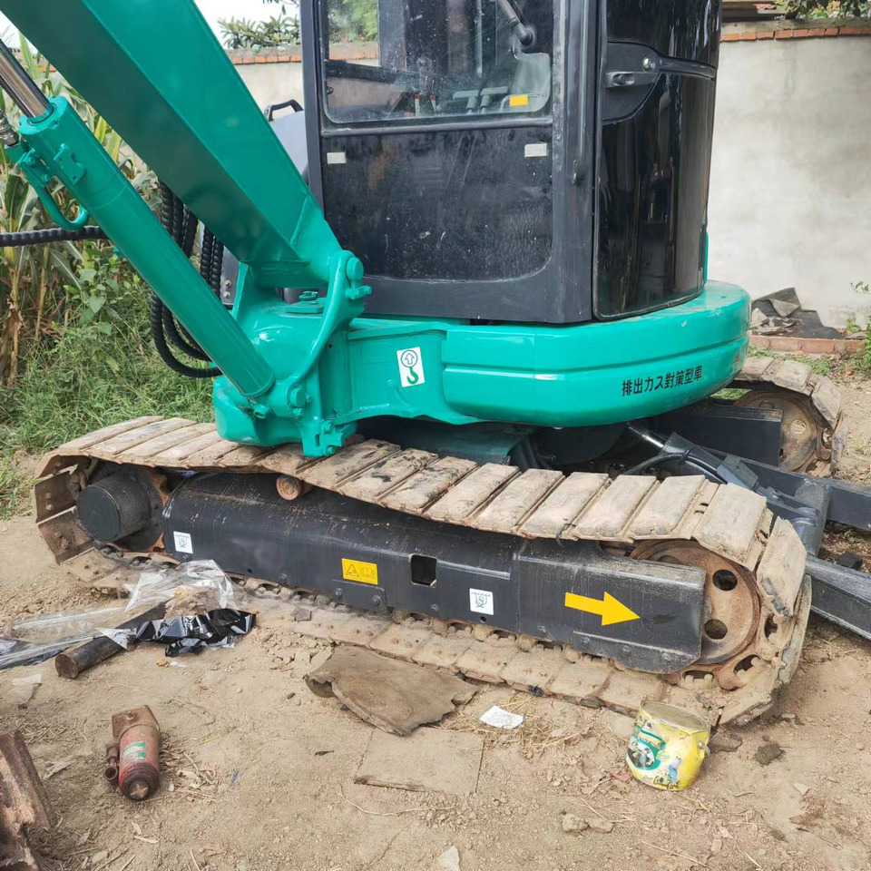 KOMATSU pc 40us - Мини багер: слика 5 KOMATSU pc 40us - Мини багер: слика 5