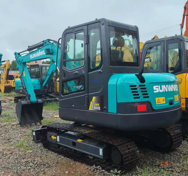 SUNWARD SWE 60E - Мини багер: слика 5 SUNWARD SWE 60E - Мини багер: слика 5