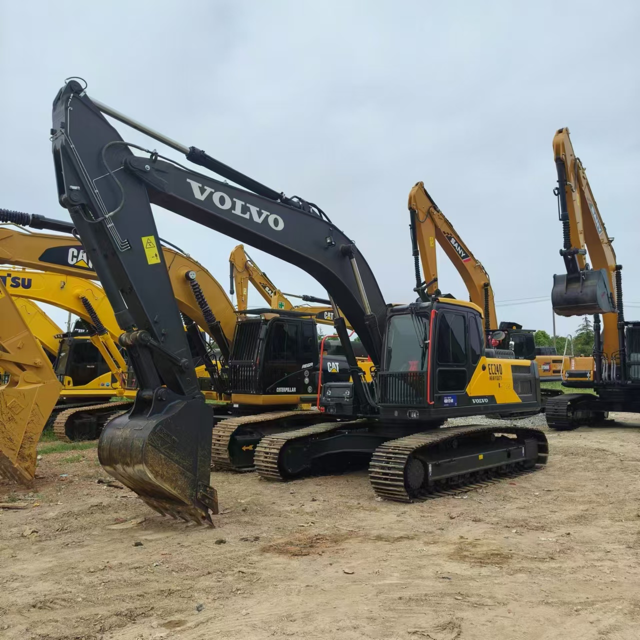 VOLVO EC240 - Багер гасеничар: слика 1 VOLVO EC240 - Багер гасеничар: слика 1