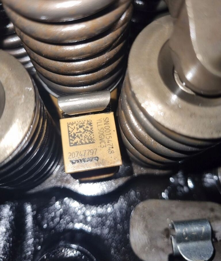 DELPHI POMPOWTRYSKIWACZ VOLVO FM RENAULT PREMIUM DXI 11 410 450 20747797 - Инјектор за Камион: слика 2 DELPHI POMPOWTRYSKIWACZ VOLVO FM RENAULT PREMIUM DXI 11 410 450 20747797 - Инјектор за Камион: слика 2