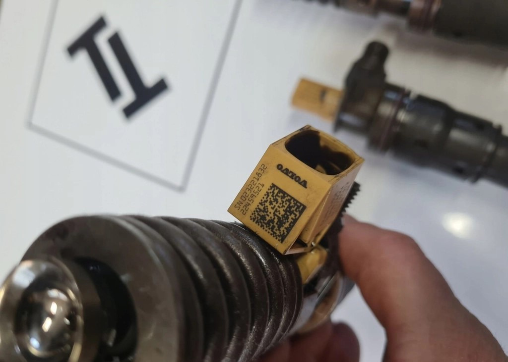 DELPHI POMPOWTRYSKIWACZE WTRYSKI COMMON RAIL VOLVO FH 4 FM 4 RENAULT GAMA DTI 13 - Инјектор за Камион: слика 3 DELPHI POMPOWTRYSKIWACZE WTRYSKI COMMON RAIL VOLVO FH 4 FM 4 RENAULT GAMA DTI 13 - Инјектор за Камион: слика 3