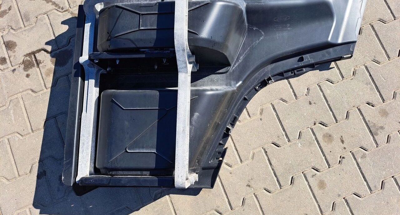 Ford F-MAX JC46 Ford F-MAX STOPNICA GÓRNA KOMPLETNA STELAŻ STOPIEŃ PRAWY FORD F-MAX EURO 6. Informacje o sprzedającym truck - Праг за стапнување за Камион: слика 4 Ford F-MAX JC46 Ford F-MAX STOPNICA GÓRNA KOMPLETNA STELAŻ STOPIEŃ PRAWY FORD F-MAX EURO 6. Informacje o sprzedającym truck - Праг за стапнување за Камион: слика 4