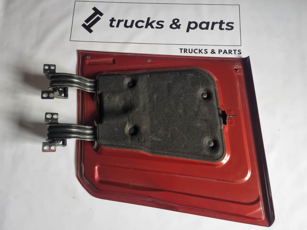 KLAPA SCHOWKA DRZWICZKI LEWE KOMPLETNE FORD F-MAX Ford F-MAX Ford F-MAX - Врата и делови за Камион: слика 4 KLAPA SCHOWKA DRZWICZKI LEWE KOMPLETNE FORD F-MAX Ford F-MAX Ford F-MAX - Врата и делови за Камион: слика 4