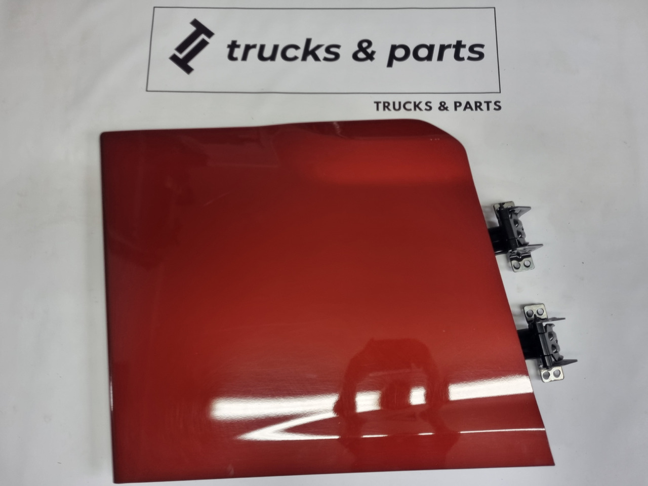 KLAPA SCHOWKA DRZWICZKI PRAWE KOMPLETNE FORD F-MAX Ford F-MAX Ford F-MAX - Врата и делови за Камион: слика 1 KLAPA SCHOWKA DRZWICZKI PRAWE KOMPLETNE FORD F-MAX Ford F-MAX Ford F-MAX - Врата и делови за Камион: слика 1