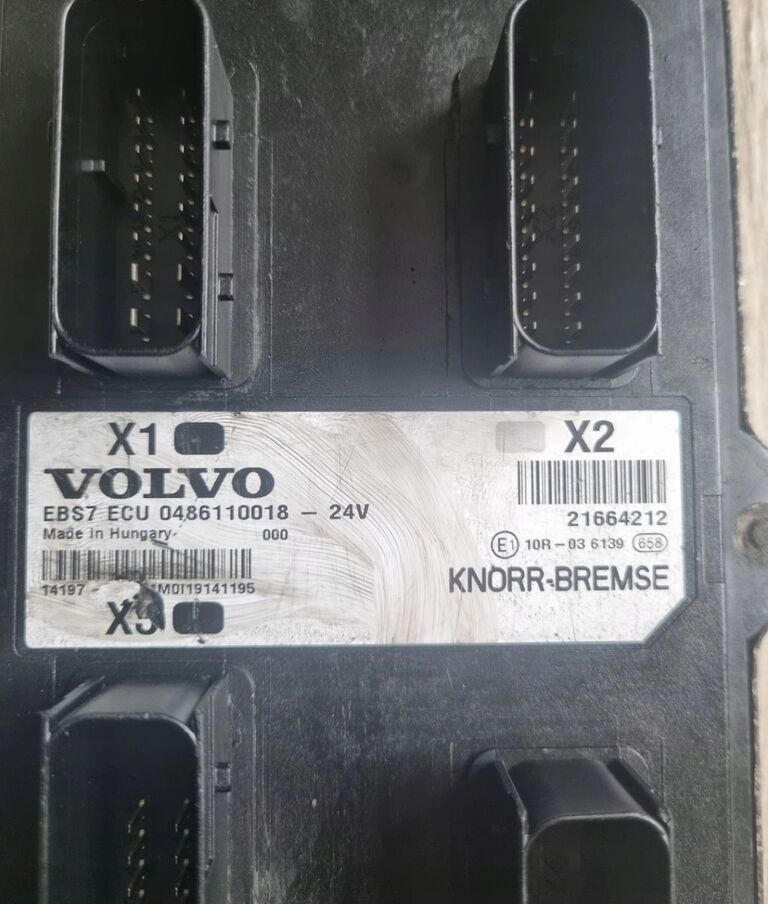 KNORR-BREMSE STEROWNIK MODUŁ EBS 7 ECU VOLVO FH 4 FM 4 21664212 - Електричен систем за Камион: слика 3 KNORR-BREMSE STEROWNIK MODUŁ EBS 7 ECU VOLVO FH 4 FM 4 21664212 - Електричен систем за Камион: слика 3
