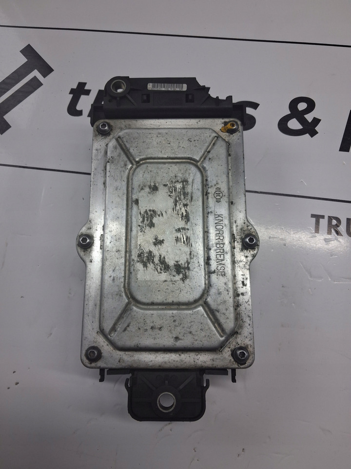 KNORR-BREMSE STEROWNIK MODUŁ EBS 7 ECU VOLVO FH 4 FM 4 21924945 - Електричен систем за Камион: слика 3 KNORR-BREMSE STEROWNIK MODUŁ EBS 7 ECU VOLVO FH 4 FM 4 21924945 - Електричен систем за Камион: слика 3