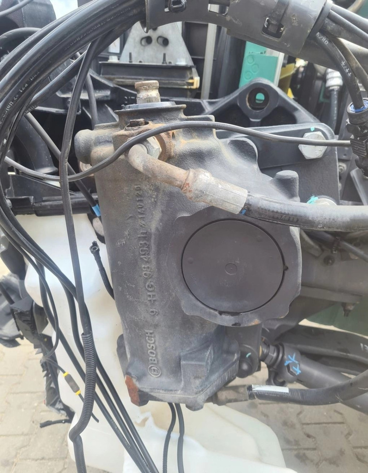 KOLUMNA KIEROWNICZA BOSCH 170 BAR VOLVO FH 4 FM 4 FH 5 FM 5 21466592 - Управувачки механизам: слика 2 KOLUMNA KIEROWNICZA BOSCH 170 BAR VOLVO FH 4 FM 4 FH 5 FM 5 21466592 - Управувачки механизам: слика 2