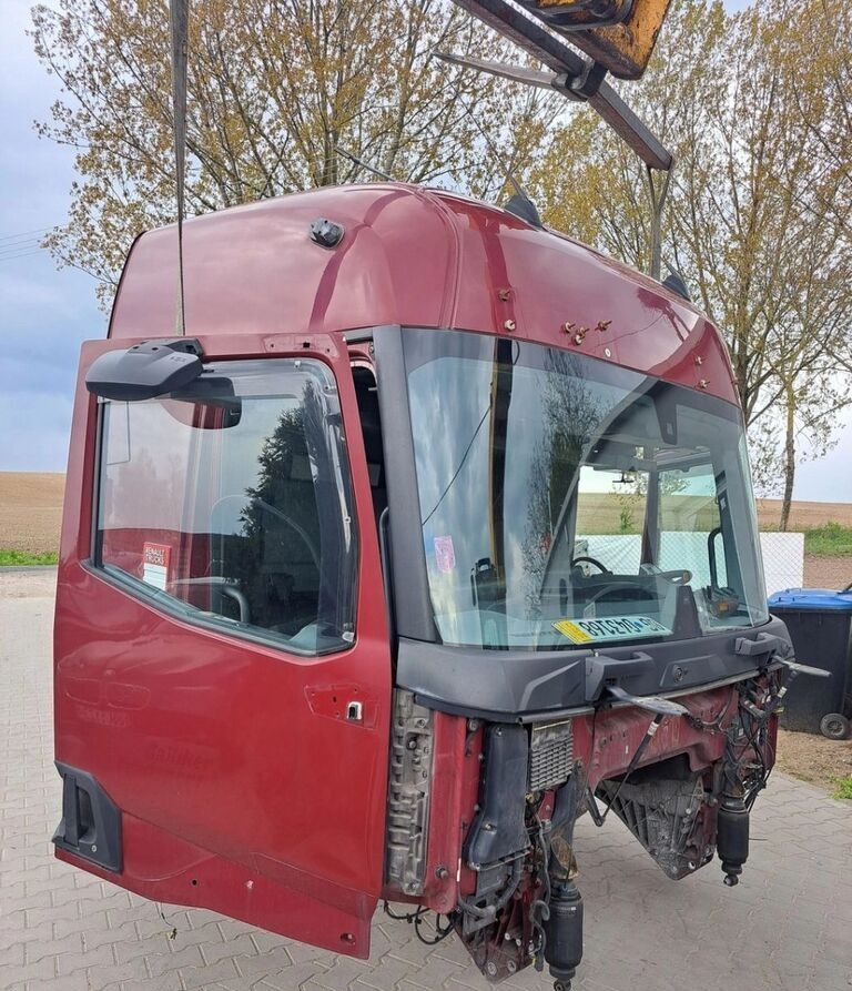RENAULT KABINA KOMPLETNA RENAULT GAMA T RANGE WYSOKA HIGH - Кабина за Камион: слика 2 RENAULT KABINA KOMPLETNA RENAULT GAMA T RANGE WYSOKA HIGH - Кабина за Камион: слика 2