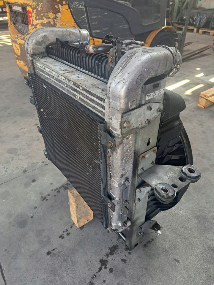 RENAULT KOMPLET CHŁODNIC CHŁODNICA INTERCOOLER RENAULT GAMA D DTI 5 VOLVO FL D5K EURO 6 - Радијатор за Камион: слика 4 RENAULT KOMPLET CHŁODNIC CHŁODNICA INTERCOOLER RENAULT GAMA D DTI 5 VOLVO FL D5K EURO 6 - Радијатор за Камион: слика 4