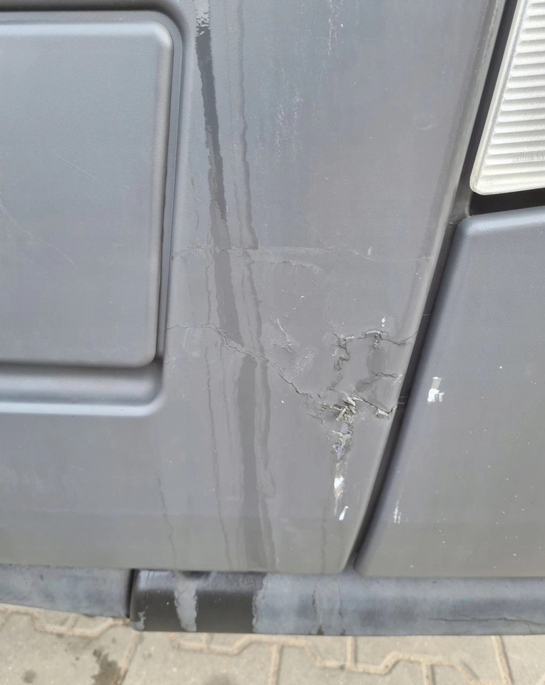 RENAULT ZDERZAK KOMPLETNY Z LAMPAMI PRZÓD RENAULT PREMIUM DXI RENAULT GAMA D - Браник за Камион: слика 4 RENAULT ZDERZAK KOMPLETNY Z LAMPAMI PRZÓD RENAULT PREMIUM DXI RENAULT GAMA D - Браник за Камион: слика 4