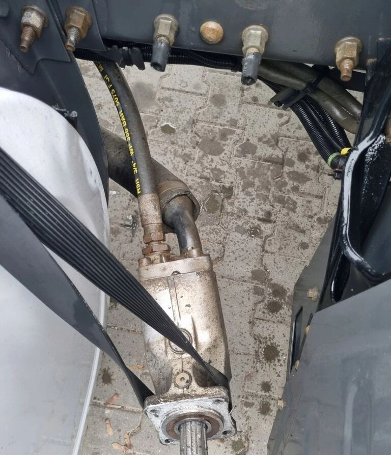 Renault HYDRAULIKA ACGB SKRZYNIA I-SHIFT RENAULT DXI GAMA T K VOLVO FH FM 9 12 13 4 - Хидраулика за Камион: слика 1 Renault HYDRAULIKA ACGB SKRZYNIA I-SHIFT RENAULT DXI GAMA T K VOLVO FH FM 9 12 13 4 - Хидраулика за Камион: слика 1