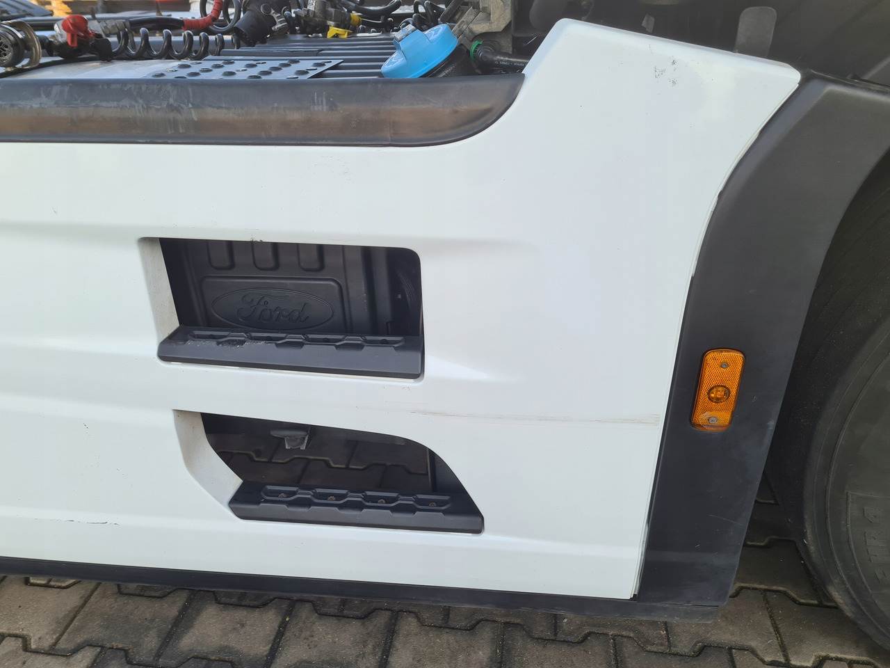 FORD ZABUDOWY OSŁONY MIĘDZYOSIOWE MOCOWANIA KOMPLET ORYGINAŁ FORD F-MAX 500 - Резервни делови за Камион: слика 3 FORD ZABUDOWY OSŁONY MIĘDZYOSIOWE MOCOWANIA KOMPLET ORYGINAŁ FORD F-MAX 500 - Резервни делови за Камион: слика 3