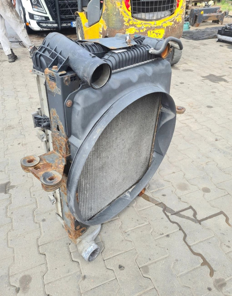 VOLVO KOMPLET CHŁODNIC VOLVO FL D7 RENAULT MIDLUM DXI 7 - Радијатор за Камион: слика 3 VOLVO KOMPLET CHŁODNIC VOLVO FL D7 RENAULT MIDLUM DXI 7 - Радијатор за Камион: слика 3