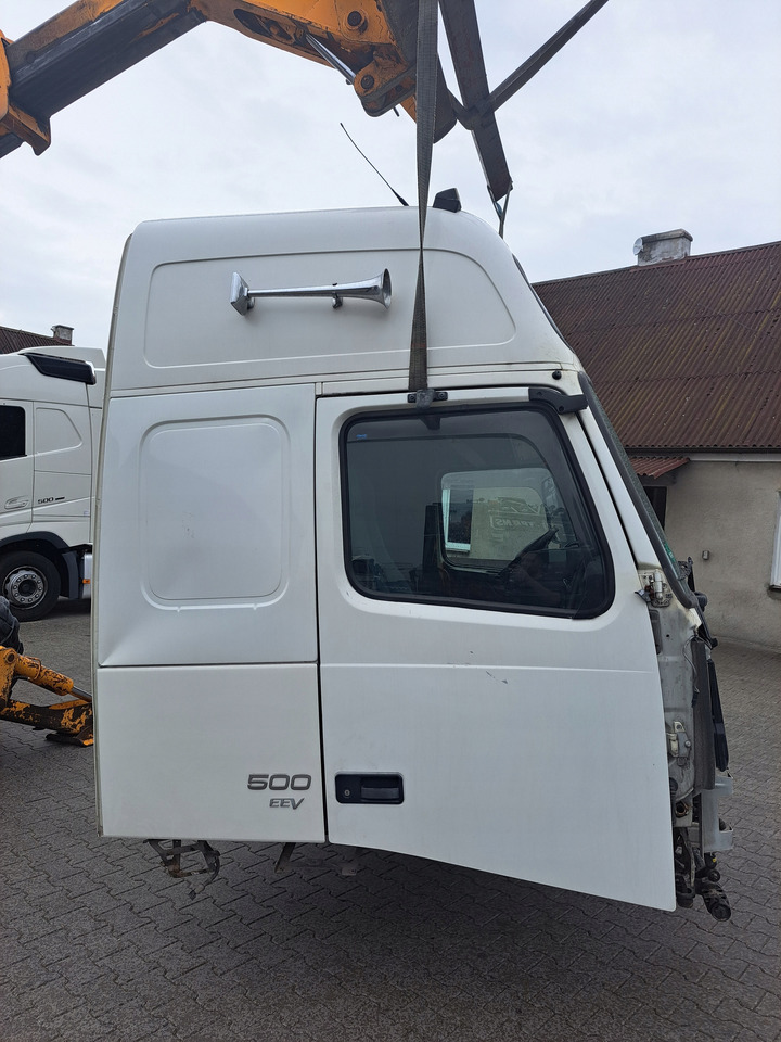 VOLVO KOMPLETNA VOLVO FH 12 13 XL WYSOKA KABINA AUTOMAT - Кабина за Камион: слика 5 VOLVO KOMPLETNA VOLVO FH 12 13 XL WYSOKA KABINA AUTOMAT - Кабина за Камион: слика 5