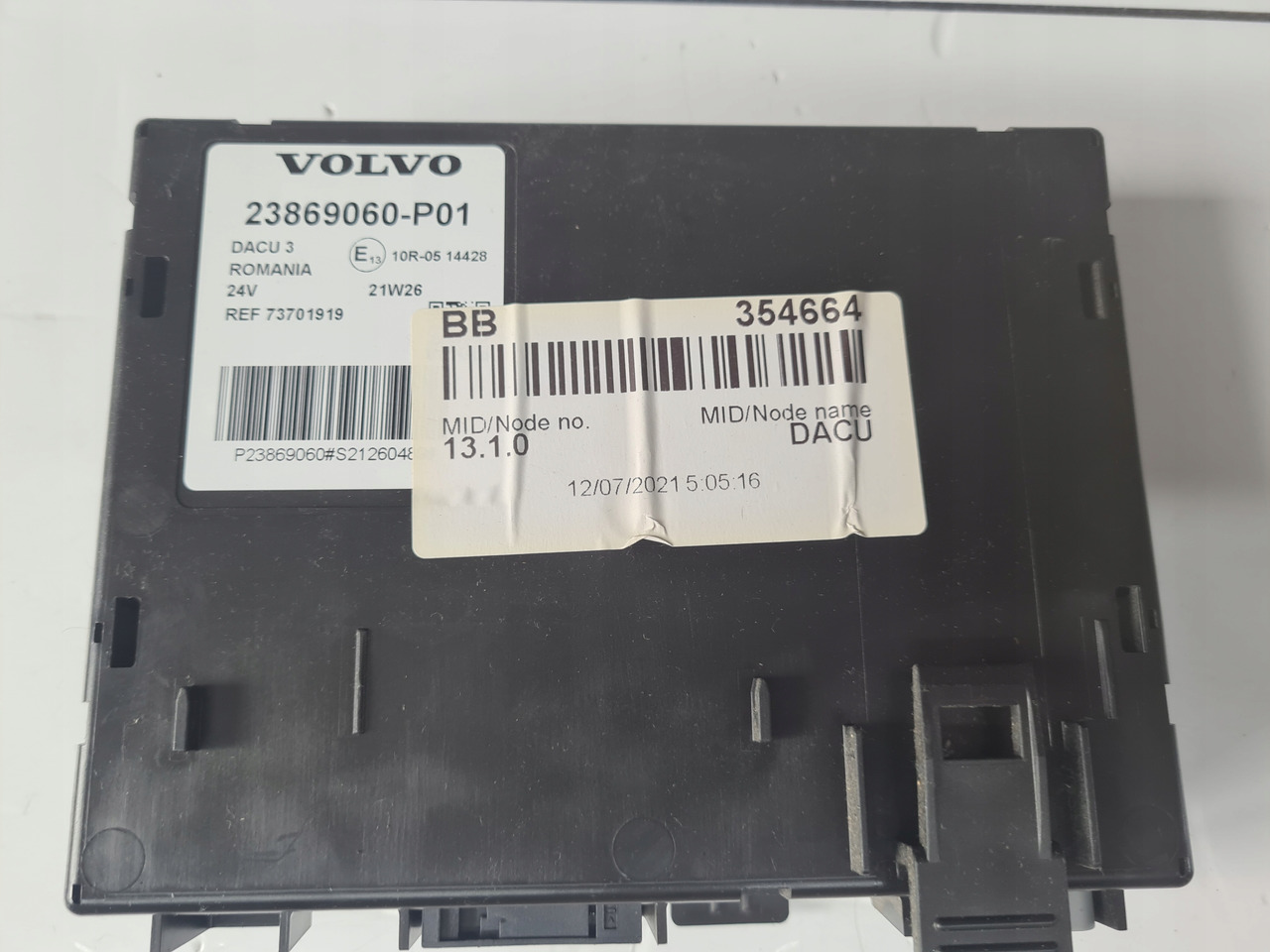 VOLVO MODUŁ STEROWNIK KASETA KOMPUTER DACU 3 VOLVO FH 5 FM 5 FMX I-SAVE 23869060 - Електричен систем за Камион: слика 3 VOLVO MODUŁ STEROWNIK KASETA KOMPUTER DACU 3 VOLVO FH 5 FM 5 FMX I-SAVE 23869060 - Електричен систем за Камион: слика 3