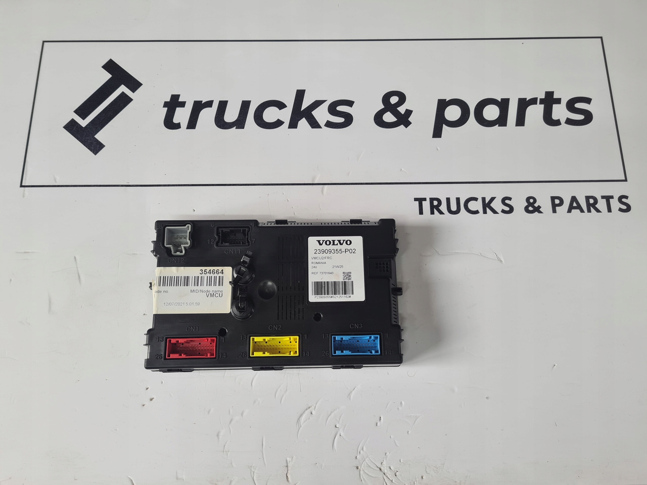 VOLVO MODUŁ STEROWNIK VMCU 2 VOLVO FH 5 FM 5 FMX 23909355 23909359 - Електричен систем за Камион: слика 1 VOLVO MODUŁ STEROWNIK VMCU 2 VOLVO FH 5 FM 5 FMX 23909355 23909359 - Електричен систем за Камион: слика 1