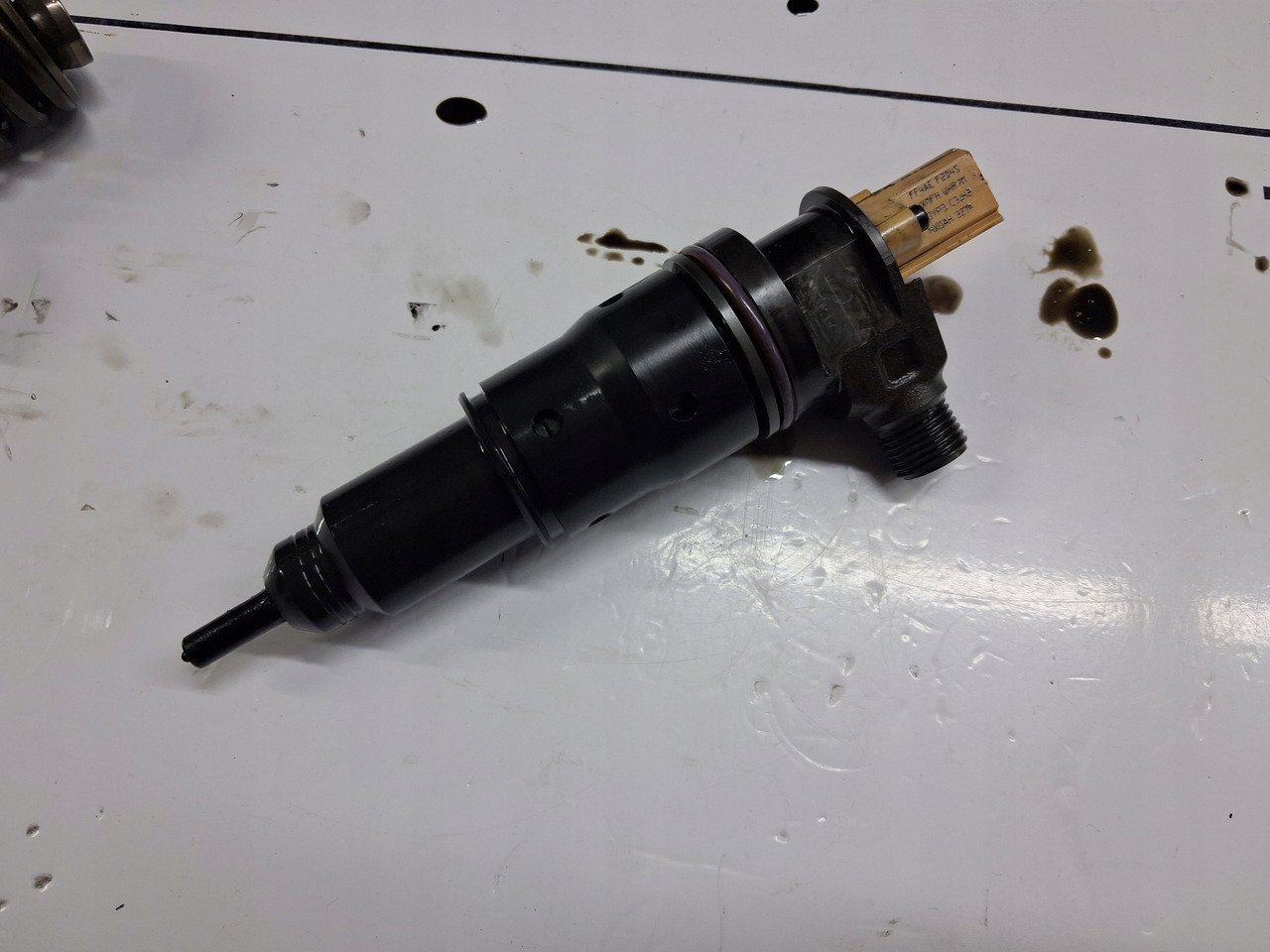 VOLVO POMPOWTRYSKIWACZE WTRYSKI COMMON RAIL VOLVO FH FM 4 5 RENAULT GAMA T EVO - Инјектор за Камион: слика 4 VOLVO POMPOWTRYSKIWACZE WTRYSKI COMMON RAIL VOLVO FH FM 4 5 RENAULT GAMA T EVO - Инјектор за Камион: слика 4