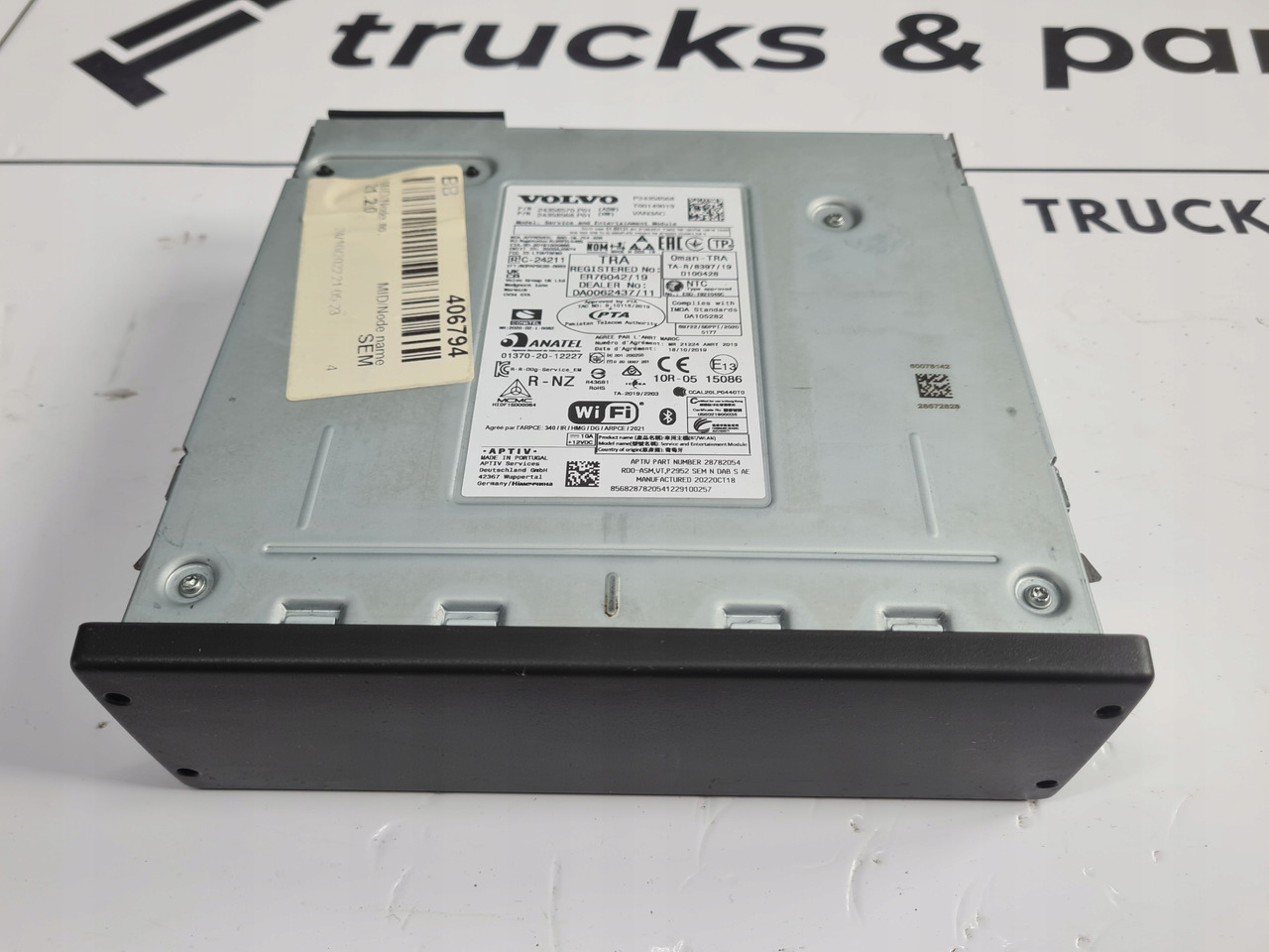 VOLVO RADIO MODUŁ SEM RADIA WIFI BLUETOOTH VOLVO FH 4 FM 4 FH 5 FM 5 FMX - Кабина и ентериер за Камион: слика 2 VOLVO RADIO MODUŁ SEM RADIA WIFI BLUETOOTH VOLVO FH 4 FM 4 FH 5 FM 5 FMX - Кабина и ентериер за Камион: слика 2