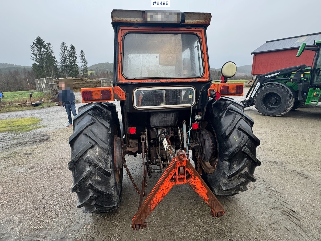 1975 Fiat 640 tractor with/twin wheels and triangle. WATCH THE VIDEO! - Трактор: слика 4 1975 Fiat 640 tractor with/twin wheels and triangle. WATCH THE VIDEO! - Трактор: слика 4