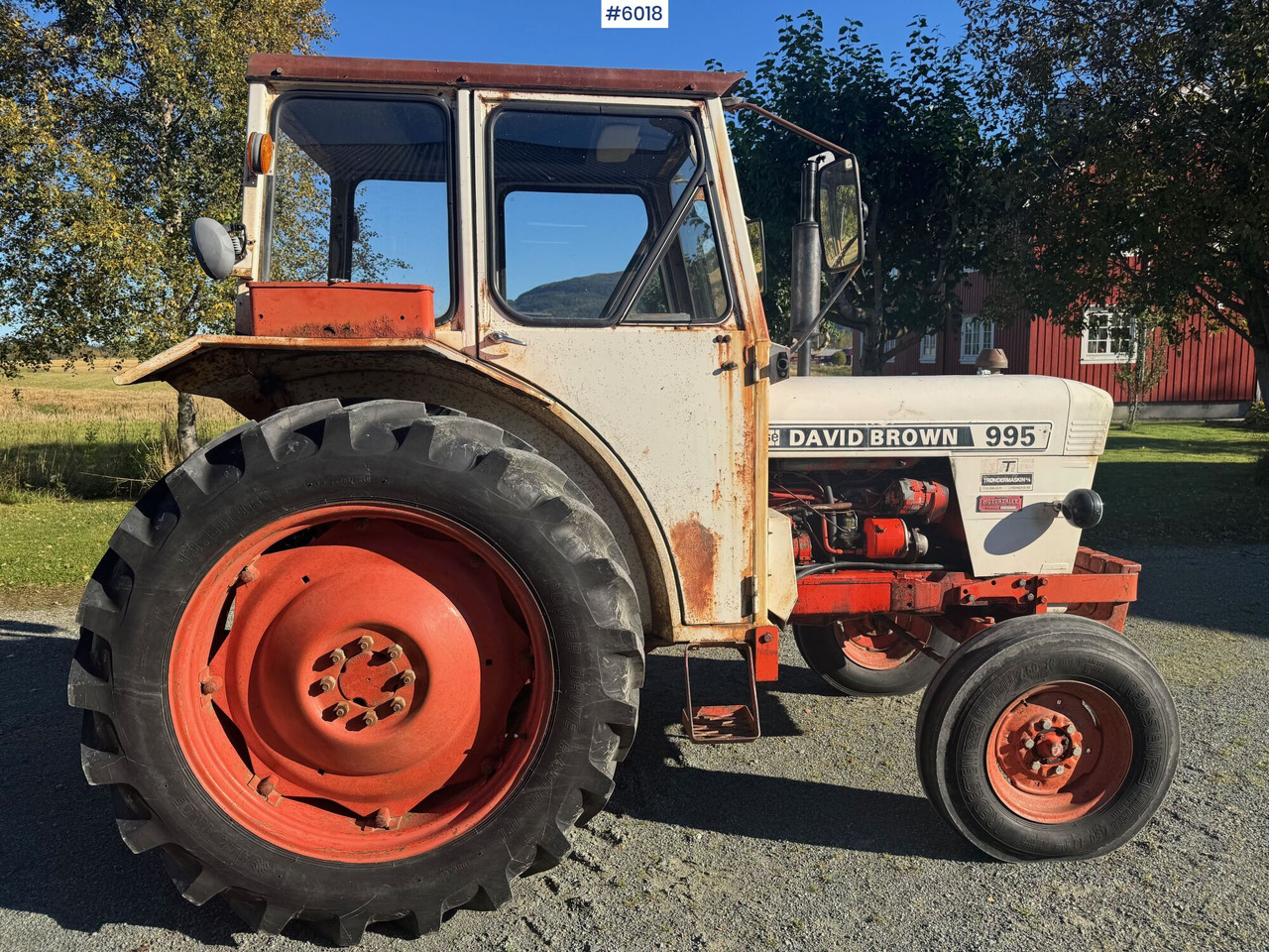 1976 David Brown 995 w/ 2 double outlets. WATCH VIDEO! - Трактор: слика 2 1976 David Brown 995 w/ 2 double outlets. WATCH VIDEO! - Трактор: слика 2