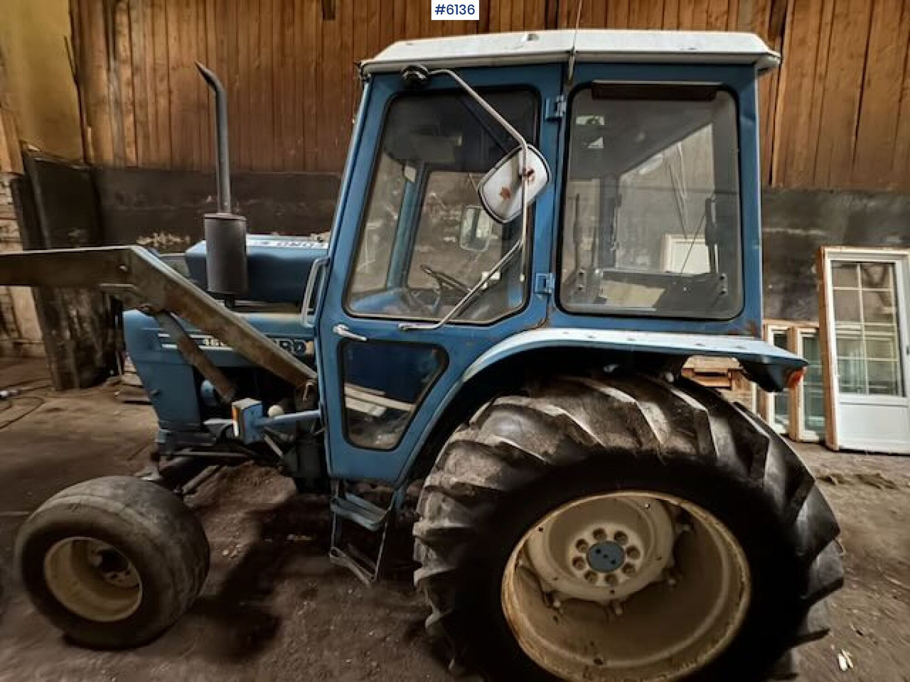 1981 Ford 4600 with front loader! - Трактор: слика 3 1981 Ford 4600 with front loader! - Трактор: слика 3