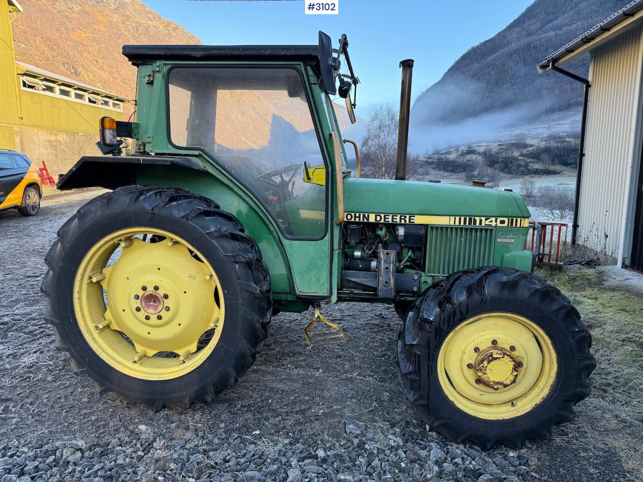1981 John Deere 1140 Synchron with front loader - Трактор: слика 4 1981 John Deere 1140 Synchron with front loader - Трактор: слика 4