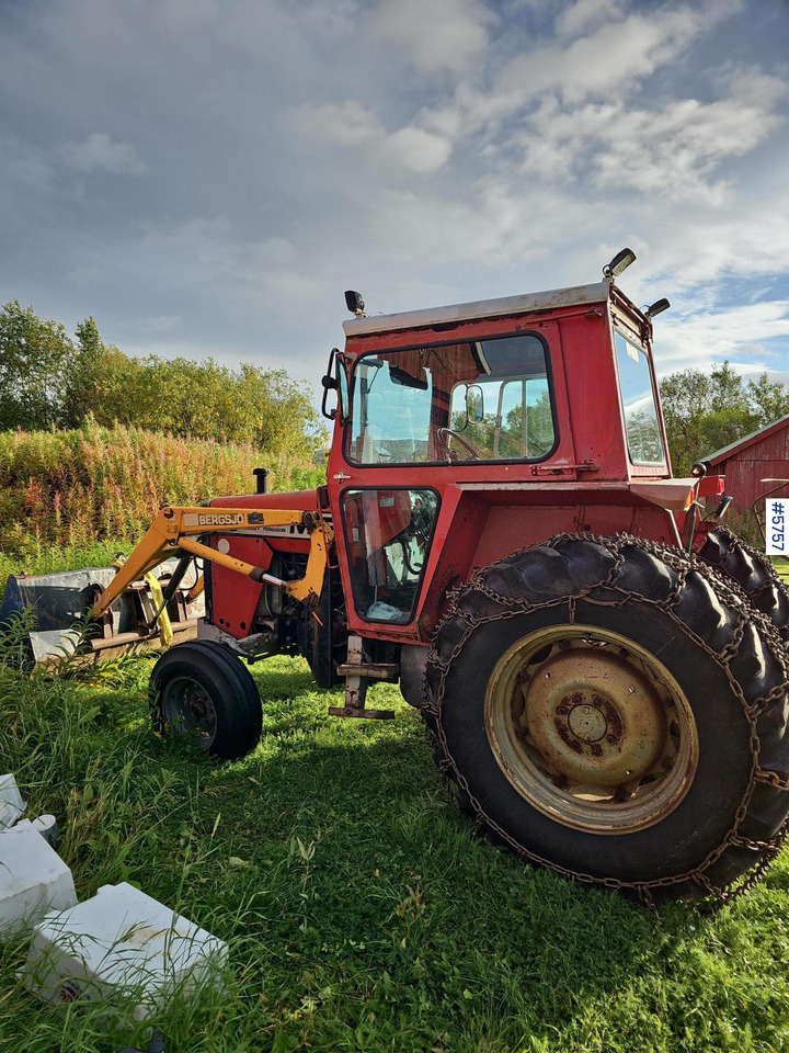 1982 Massey Ferguson 575 W/Front Loader. - Трактор: слика 3 1982 Massey Ferguson 575 W/Front Loader. - Трактор: слика 3