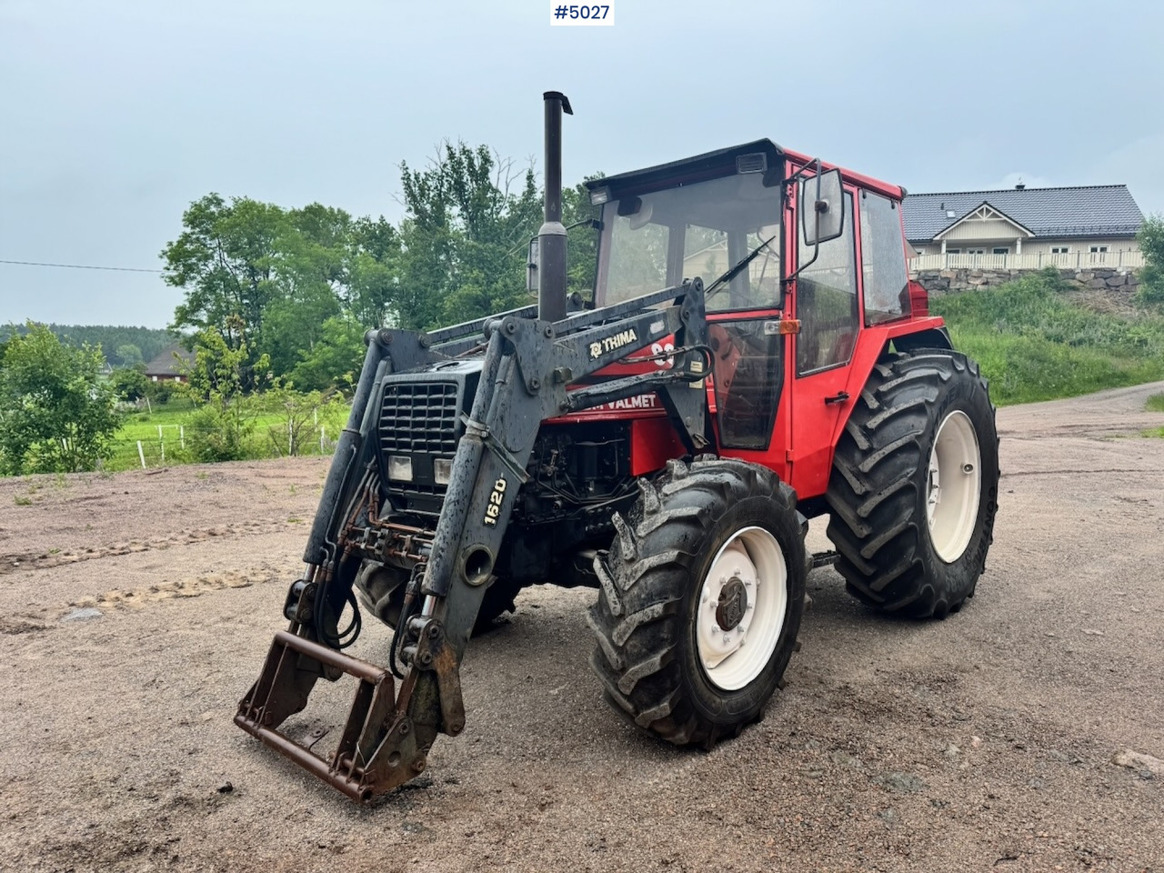 1985 Volvo Valmet 805 Turbo 4x4 w/ Front loader - Трактор: слика 2 1985 Volvo Valmet 805 Turbo 4x4 w/ Front loader - Трактор: слика 2