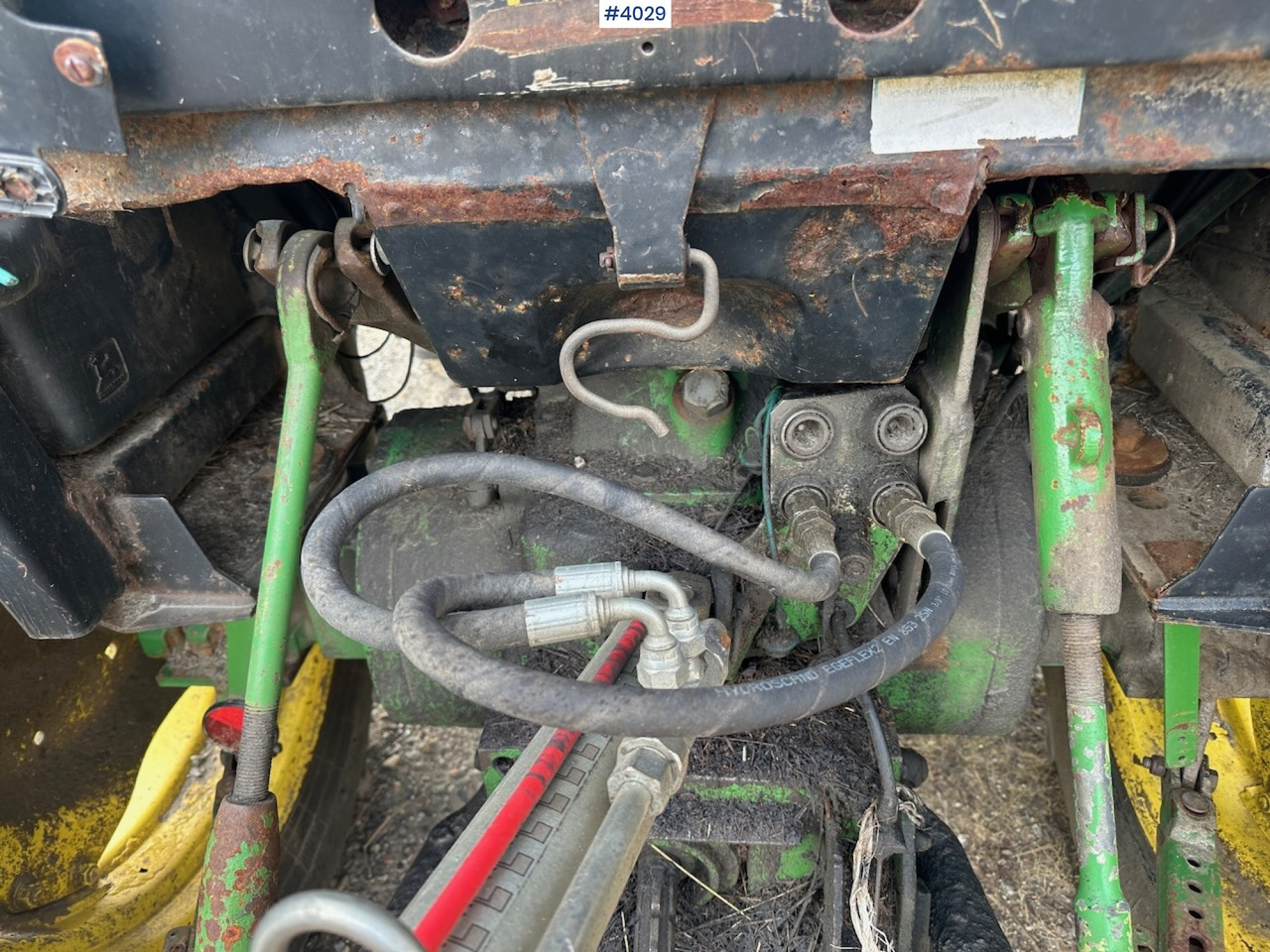 Лизинг на  1991 John Deere 2650 Synchron tractor rep.object. 1991 John Deere 2650 Synchron tractor rep.object.: слика 16