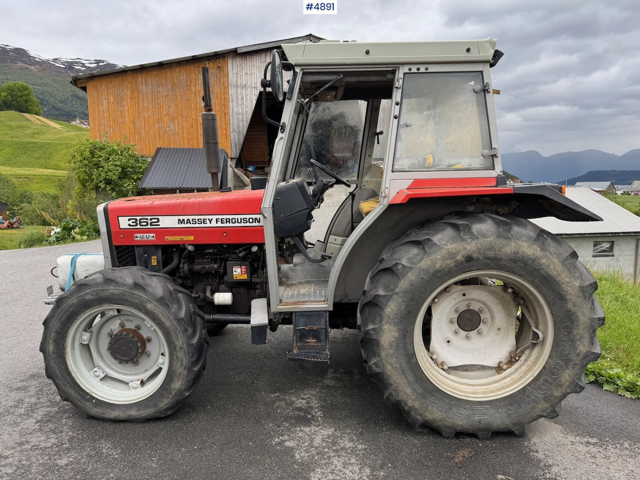 1993 Massey Ferguson 362 - Трактор: слика 2 1993 Massey Ferguson 362 - Трактор: слика 2