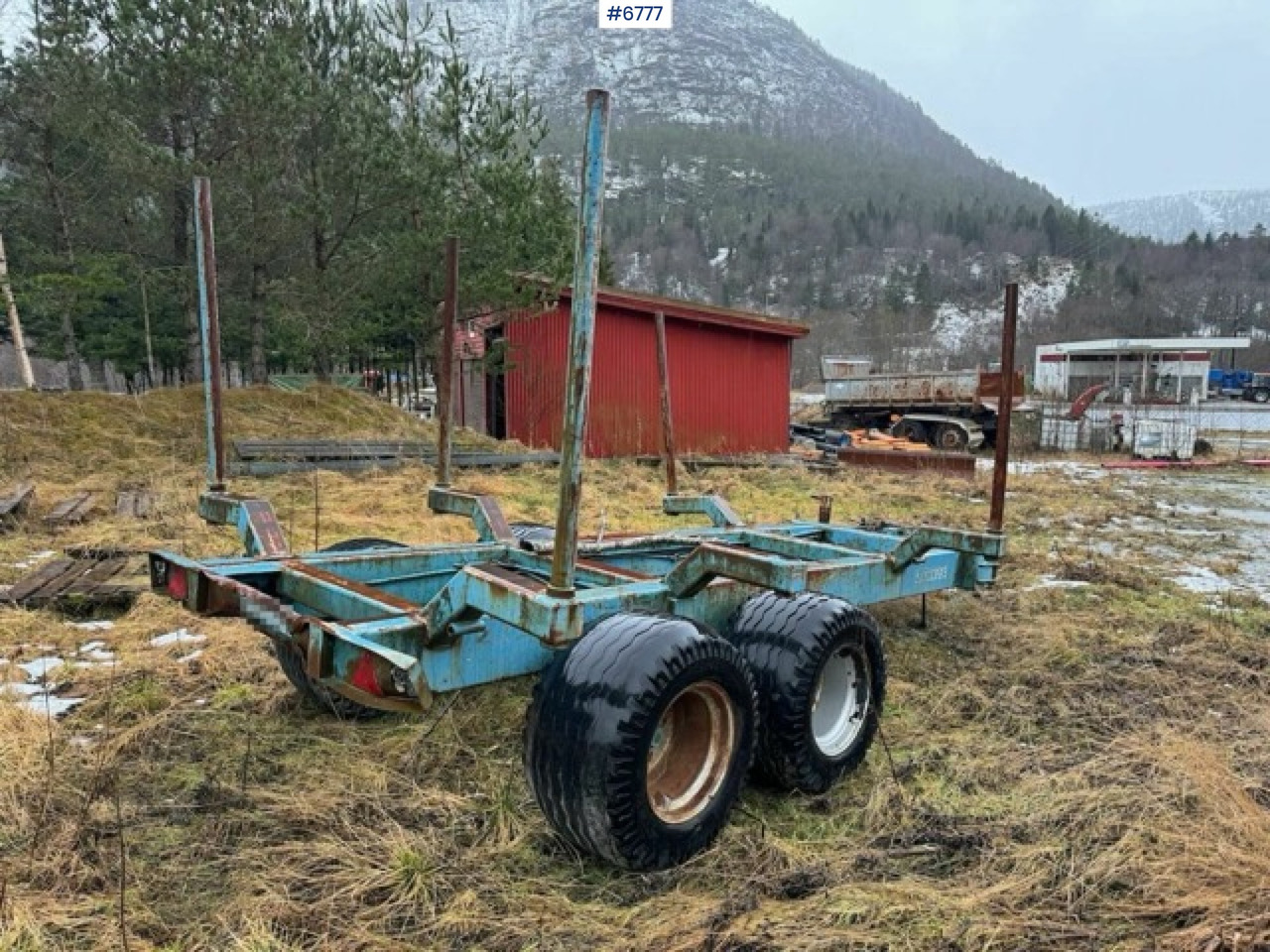 Трактор 1993 Valmet 8100 with Hiab FMV crane and log trailer: слика 18 Трактор 1993 Valmet 8100 with Hiab FMV crane and log trailer: слика 18