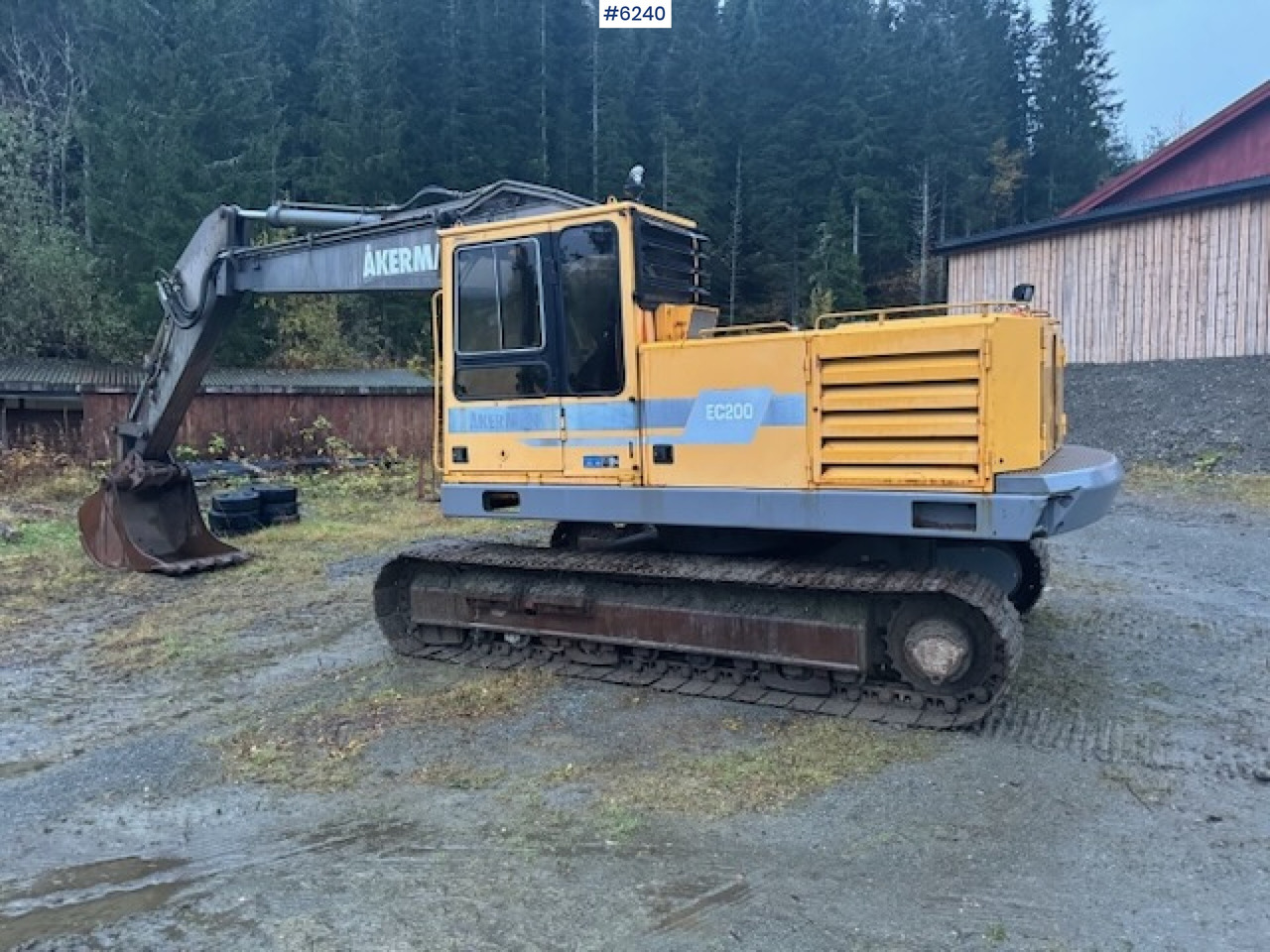 1996 Åkerman volvo EC200 w/ digging bucket and cleaning bucket! - Багер: слика 3 1996 Åkerman volvo EC200 w/ digging bucket and cleaning bucket! - Багер: слика 3