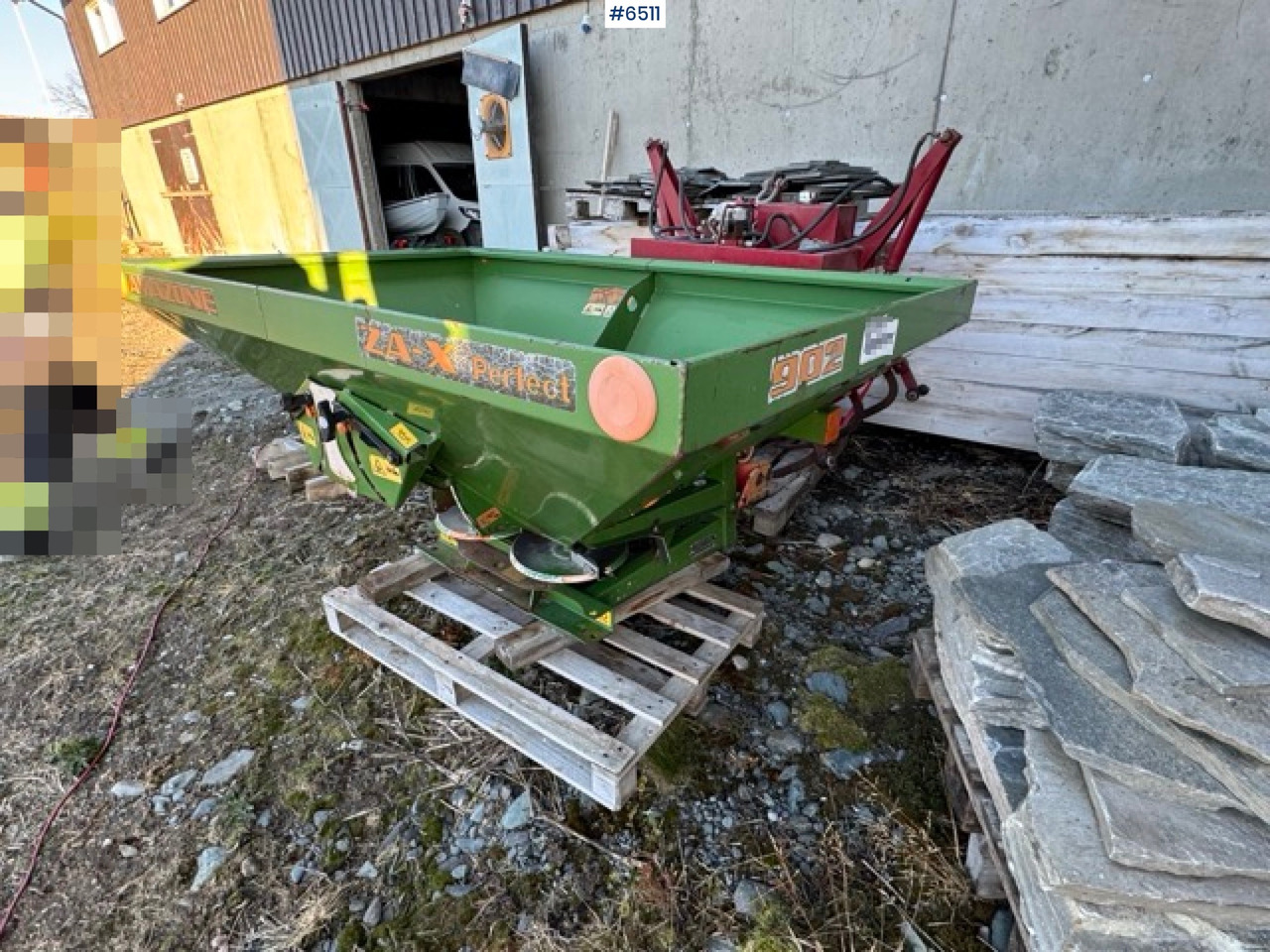 2000 Amazone ZA-X Perfect Fertilizer spreader - Распрскувач на вештачко ѓубриво: слика 4 2000 Amazone ZA-X Perfect Fertilizer spreader - Распрскувач на вештачко ѓубриво: слика 4