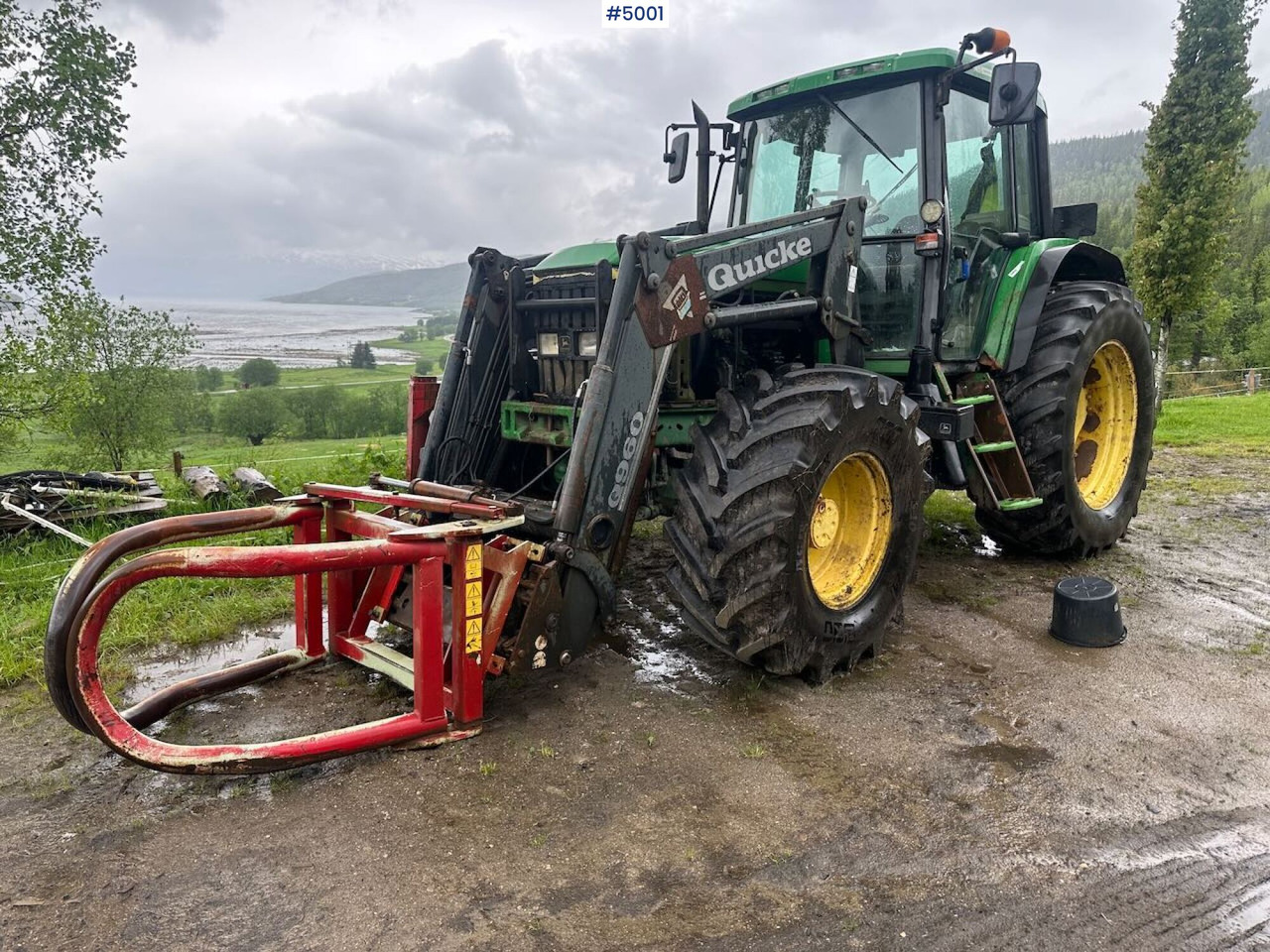 2000 John Deere 6610 4x4 tractor w/ front loader. - Трактор: слика 2 2000 John Deere 6610 4x4 tractor w/ front loader. - Трактор: слика 2