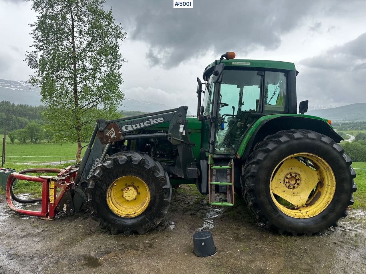 2000 John Deere 6610 4x4 tractor w/ front loader. - Трактор: слика 3 2000 John Deere 6610 4x4 tractor w/ front loader. - Трактор: слика 3