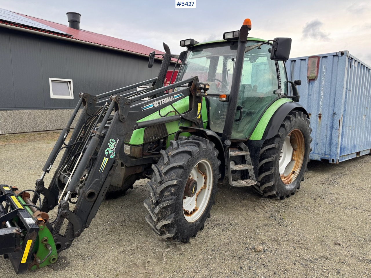 2001 Deutz Fahr Agrotron 90 w/front loader. - Трактор: слика 2 2001 Deutz Fahr Agrotron 90 w/front loader. - Трактор: слика 2