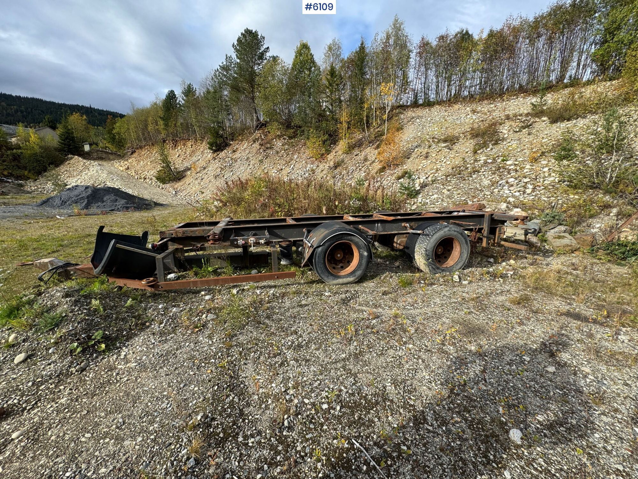2002 Istrail container trailer. Repair object. - Приколка за низок утовар: слика 3 2002 Istrail container trailer. Repair object. - Приколка за низок утовар: слика 3