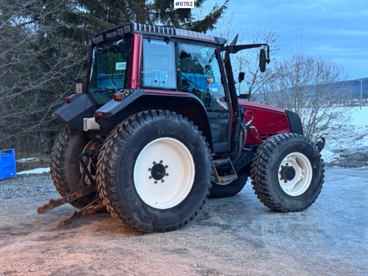 2002 Valtra 6850 Tractor with front hydraulics! See video. - Трактор: слика 3 2002 Valtra 6850 Tractor with front hydraulics! See video. - Трактор: слика 3