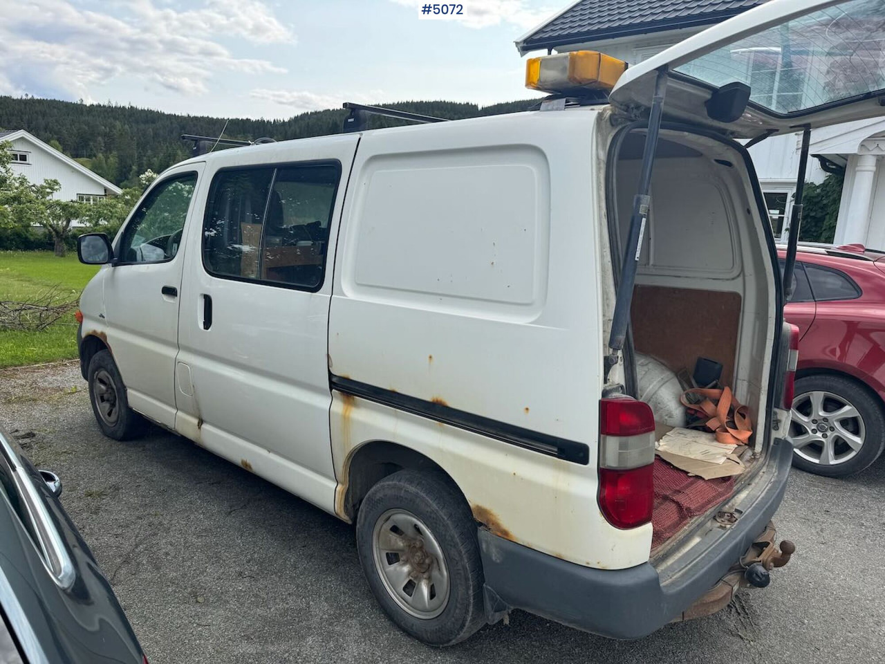 2003 Toyota Hiace 4wd - Товарно комбе: слика 3 2003 Toyota Hiace 4wd - Товарно комбе: слика 3