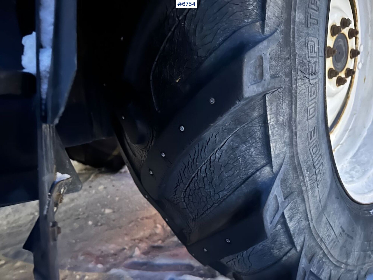 Трактор 2004 New Holland TS115A 4x4 w/ Front loader, bucket, grading bucket and snow blower.: слика 43