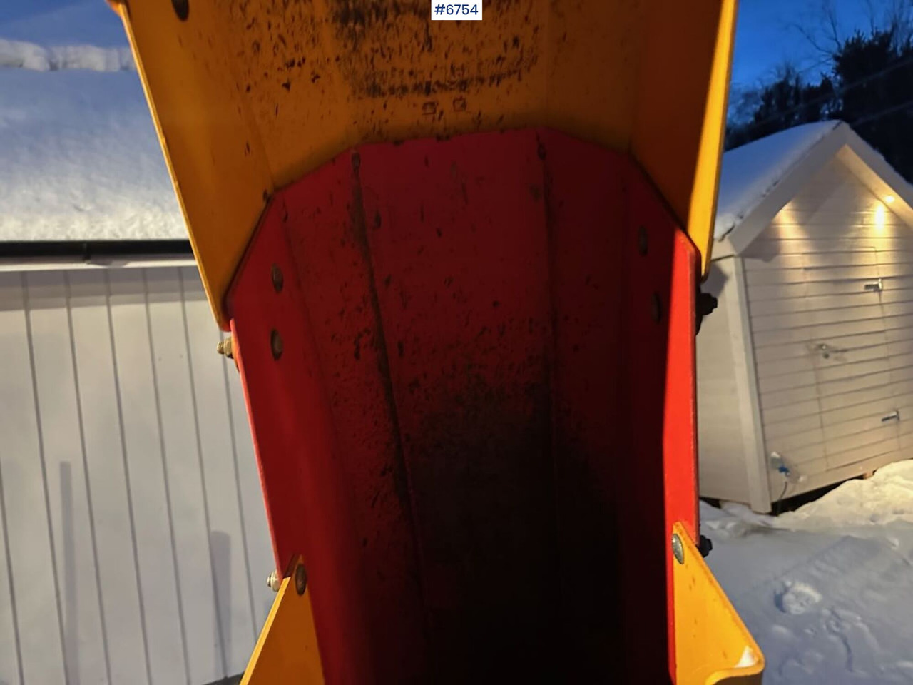 Трактор 2004 New Holland TS115A 4x4 w/ Front loader, bucket, grading bucket and snow blower.: слика 30