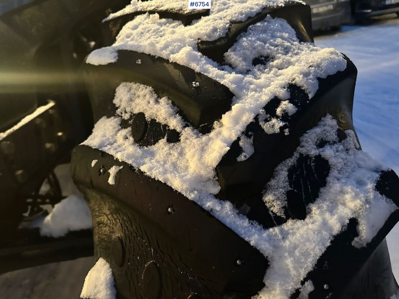 Трактор 2004 New Holland TS115A 4x4 w/ Front loader, bucket, grading bucket and snow blower.: слика 41