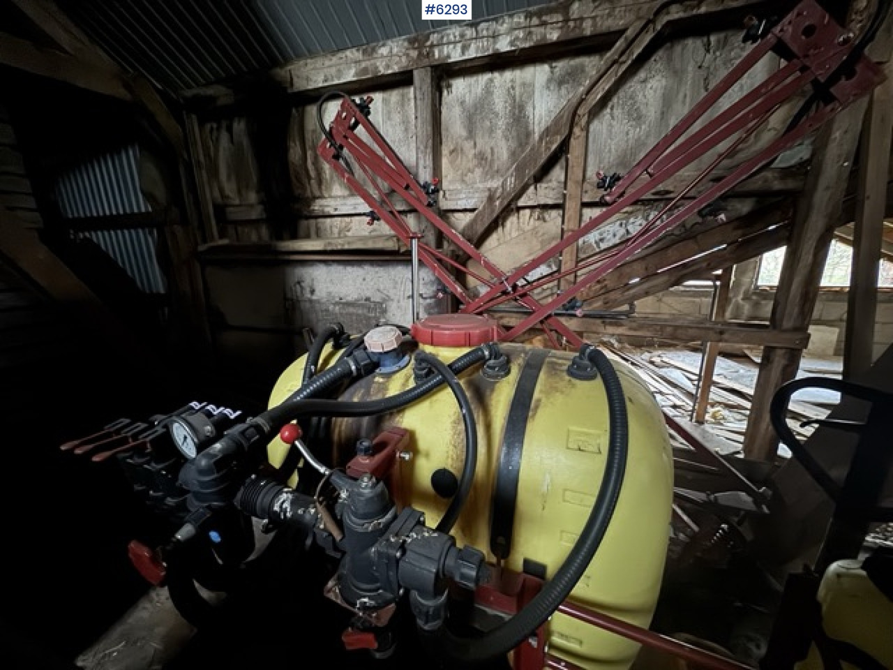 2006 Field Sprayer with 400-Liter Tank - Распрскувач: слика 5 2006 Field Sprayer with 400-Liter Tank - Распрскувач: слика 5