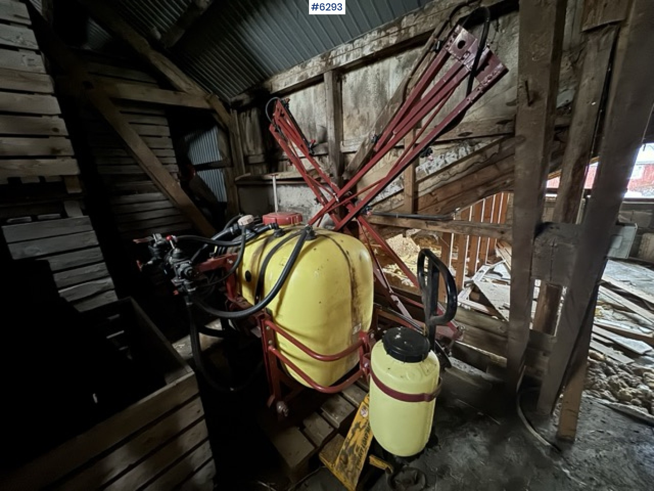 2006 Field Sprayer with 400-Liter Tank - Распрскувач: слика 2 2006 Field Sprayer with 400-Liter Tank - Распрскувач: слика 2