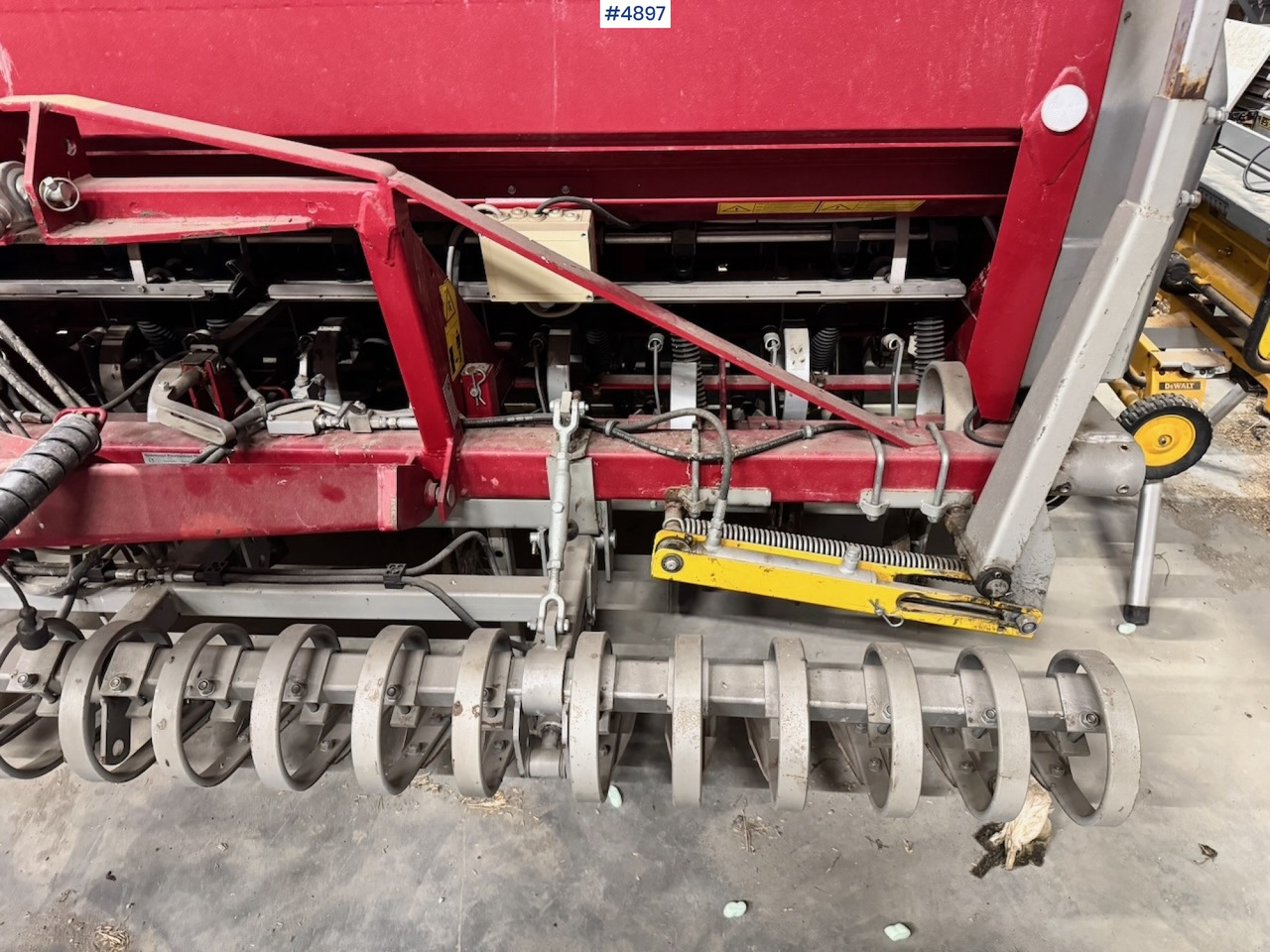 2009 Kongskilde Combiseed HT3000S Seeder. - Комбајнска семенска дупчалка: слика 4 2009 Kongskilde Combiseed HT3000S Seeder. - Комбајнска семенска дупчалка: слика 4